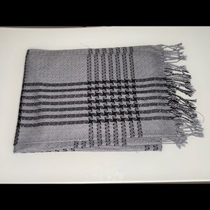 Black & Gray Pashmina Scarf with Checker Pattern